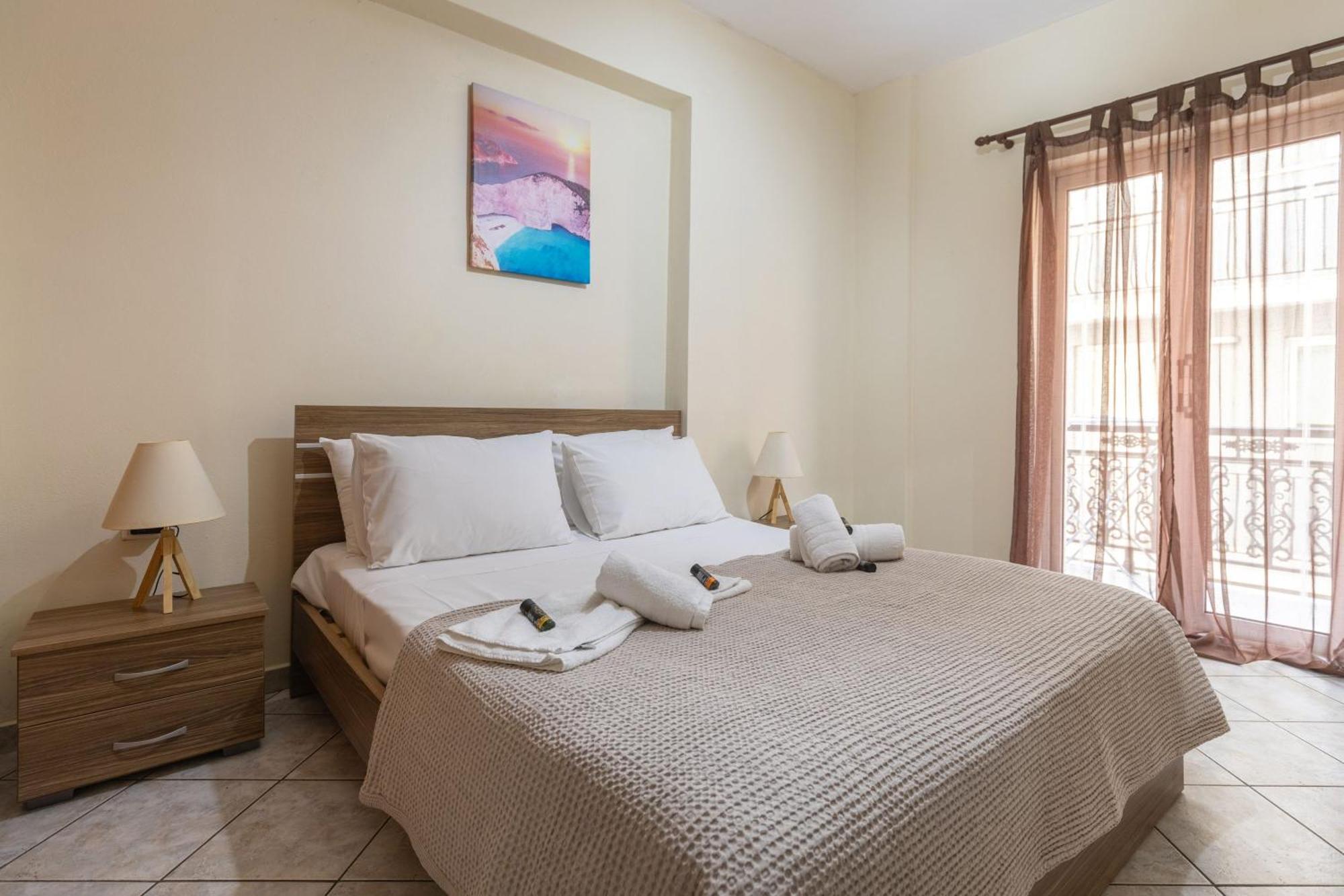 Beautiful City Center Apartments 扎金索斯镇 外观 照片